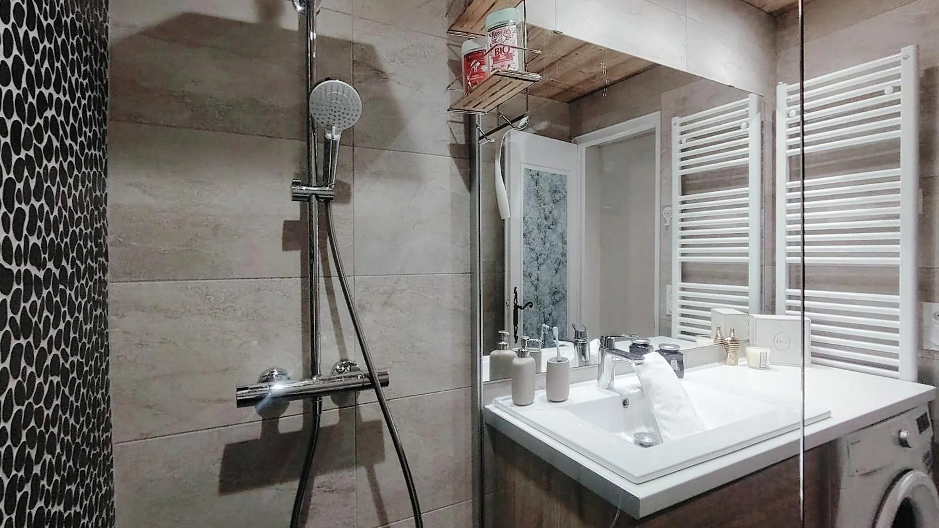 Homency - Residence Les Gemeaux A5 Alpe d'Huez
